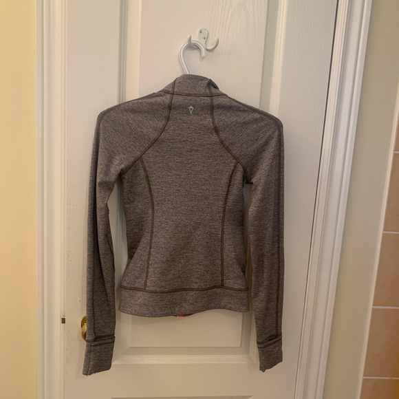 Grey ivivva zip up jacket - Picture 2 of 4